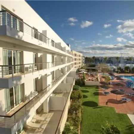 Ultimate Retreat At Marina Club I Touristic 2 Bedroom Poolmarina View